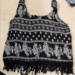 Black and White Paisley Women's tank top